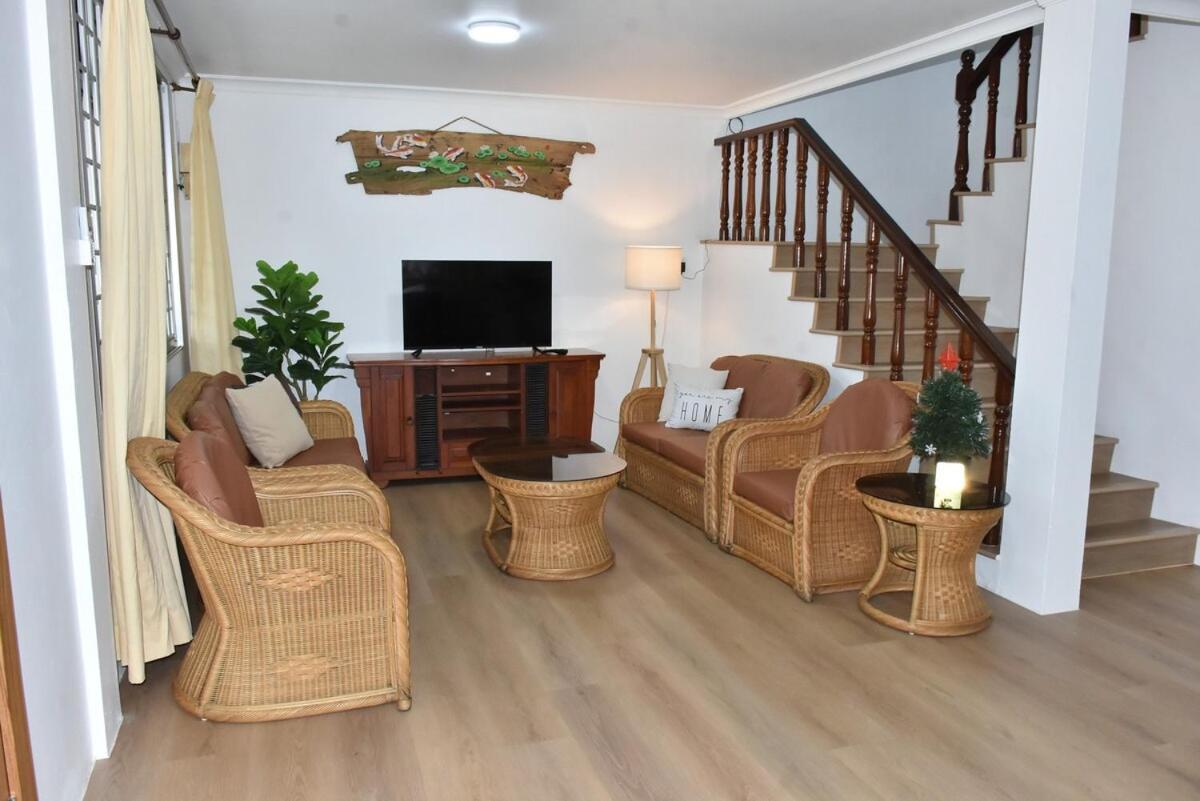 Rain Tree Homestay Bintulu Εξωτερικό φωτογραφία